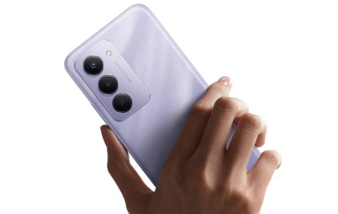 Redmi 15 warna Sandy Purple dengan desain quad-curved tampak belakang—fokus modul kamera